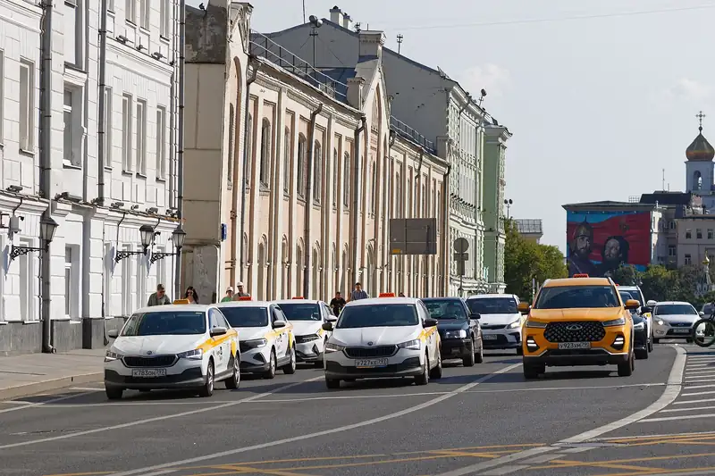 Каршеринг, такси или прокат: что выгоднее на день, на неделю и в отпуске